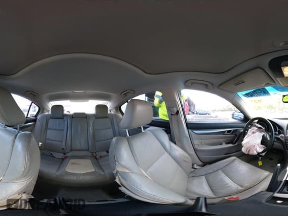 ✅ 2010 Acura TL Technology • VIN: 19UUA8F51AA007505 • Lot: 43731081. Wystawiony na IAAI z przebiegiem 154 023 mil. Bezpłatny archiwum sprzedaży aukcyjnych z USA i szczegółowy raport historii pojazdu na DreamBid. Zdjęcie 18.