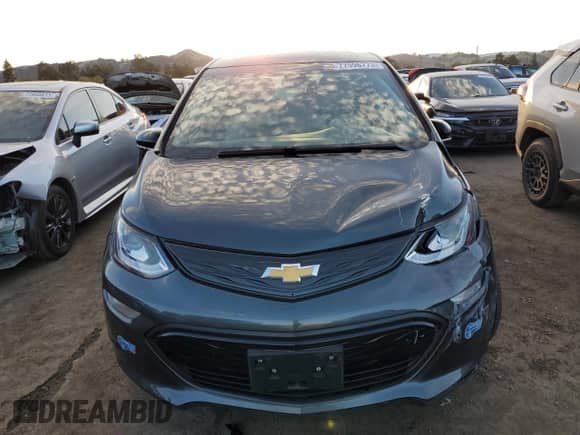 2021 Chevrolet Bolt EV 1LT z VIN 1G1FW6S09M4110528, wystawiony jako Copart lot #77596773 z przebiegiem 23 369 mil mil oraz . Historia ofert i sprzedaży dostępna na DreamBid. Obrazek 5.