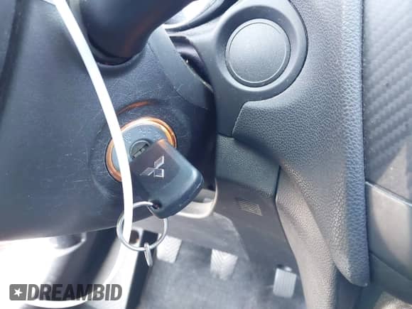 2017 Mitsubishi Outlander ES with VIN JA4AP3AU0HZ015019, listed as a IAAI auction lot 42385865 with 75,878 mi miles and . Bid and sale history available at DreamBid. Image 11.