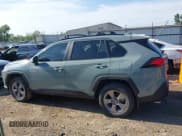 ✅ 2023 Toyota RAV4 Hybrid XLE • VIN: 4T3RWRFV8PU103718 • Lot: 42743061. Wystawiony na IAAI z przebiegiem 37 997 mil. Bezpłatny archiwum sprzedaży aukcyjnych z USA i szczegółowy raport historii pojazdu na DreamBid. Zdjęcie 14.