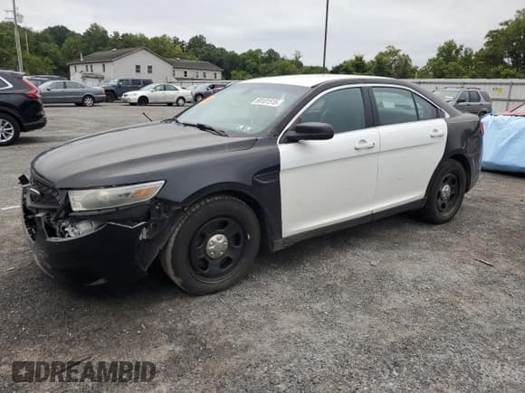 ✅ 2014 Ford Police Interceptor • VIN: 1FAHP2MK0EG148451 • Lot: 69101515. Wystawiony na Copart z przebiegiem 192 918 mil. Bezpłatny archiwum sprzedaży aukcyjnych z USA i szczegółowy raport historii pojazdu na DreamBid. Zdjęcie 1.