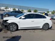 ✅ 2020 Hyundai Ioniq SE • VIN: KMHC75LC3LU235853 • Lot: 42131369. Wystawiony na IAAI z przebiegiem 93 441 mil. Bezpłatny archiwum sprzedaży aukcyjnych z USA i szczegółowy raport historii pojazdu na DreamBid. Zdjęcie 15.