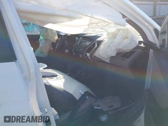 ✅ 2013 Hyundai Tucson GLS • VIN: KM8JU3AC4DU672737 • Лот: 43443555. Размещён на IAAI с пробегом Не указан миль. Получите бесплатный доступ к архиву аукционных продаж из США и посмотрите подробный отчёт об истории автомобиля на DreamBid. Изображение 5.