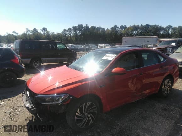 ✅ 2020 Volkswagen Jetta SEL • VIN: 3VWE57BU2LM103046 • Лот: 43134733. Опубликован ранее на IAAI с пробегом 31 538 миль. Бесплатный доступ к архиву аукционных продаж из США и подробный отчёт об истории автомобиля на DreamBid. Изображение 15.