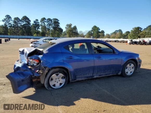 ✅ 2010 Dodge Avenger SXT • VIN: 1B3CC4FB0AN105891 • Лот: 80738524. Опубликован ранее на Copart с пробегом 225 586 миль. Бесплатный доступ к архиву аукционных продаж из США и подробный отчёт об истории автомобиля на DreamBid. Изображение 3.