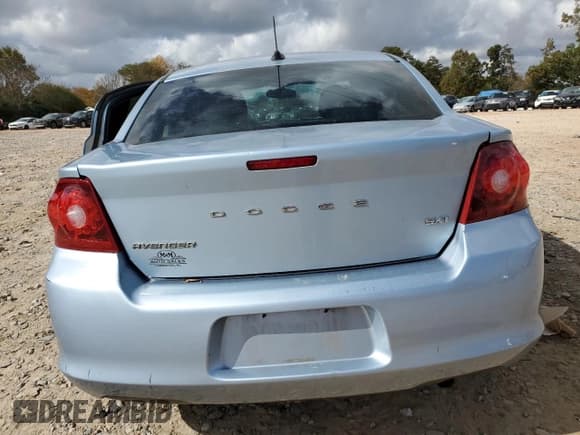 ✅ 2013 Dodge Avenger SXT • VIN: 1C3CDZCB1DN521499 • Lot: 78894824. Listed on Copart with 194,734 mi. Free auction sales archive from the USA and detailed vehicle history report at DreamBid. Image 6.