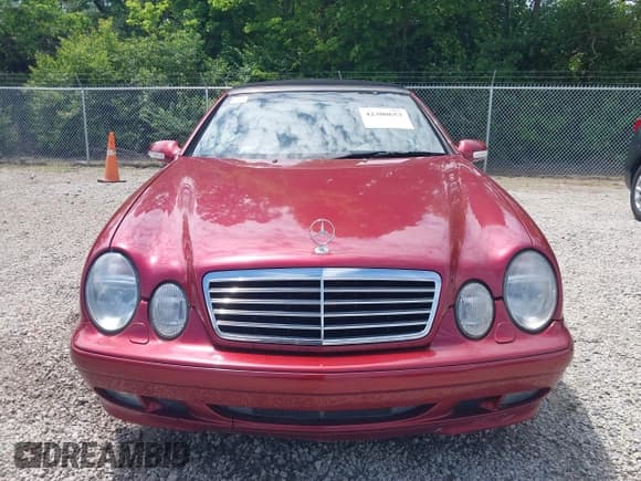 ✅ 2002 Mercedes-Benz CLK 320/430 • VIN: WDBLK65G62T118893 • Lot: 42300653. Wystawiony na IAAI z przebiegiem 93 823 mil. Bezpłatny archiwum sprzedaży aukcyjnych z USA i szczegółowy raport historii pojazdu na DreamBid. Zdjęcie 12.