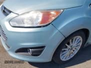 ✅ 2013 Ford C-Max SEL • VIN: 1FADP5BU3DL527292 • Lot: 42478227. Wystawiony na IAAI z przebiegiem 105 172 mil. Bezpłatny archiwum sprzedaży aukcyjnych z USA i szczegółowy raport historii pojazdu na DreamBid. Zdjęcie 6.