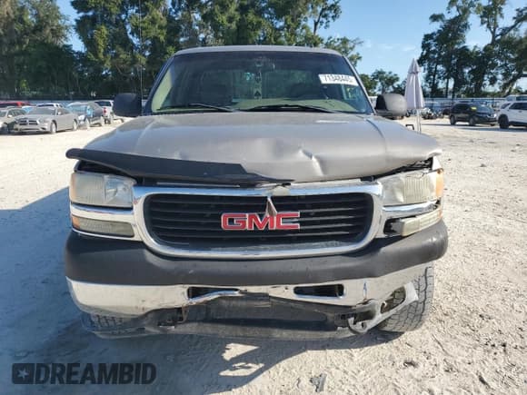✅ 2001 GMC Sierra 2500HD SLE • VIN: 1GTHK23G91F151287 • Lot: 71348445. Listed on Copart with 221,704 mi. Free auction sales archive from the USA and detailed vehicle history report at DreamBid. Image 5.