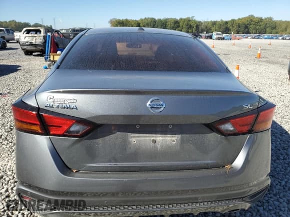 ✅ 2019 Nissan Altima SL • VIN: 1N4BL4EV5KC200584 • Lot: 89481215. Listed on Copart with 179,803 mi. Free auction sales archive from the USA and detailed vehicle history report at DreamBid. Image 6.