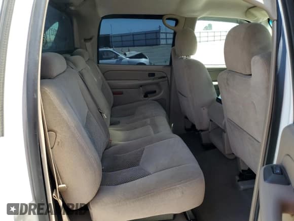 ✅ 2005 Chevrolet Avalanche LS • VIN: 3GNEC12Z05G288966 • Lot: 68037135. Listed on Copart with 164,198 mi. Free auction sales archive from the USA and detailed vehicle history report at DreamBid. Image 10.