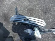 ✅ 2013 Toyota Highlander • VIN: 5TDZK3EH6DS102651 • Lot: 42828589. Listed on IAAI with 132,392 mi. Free auction sales archive from the USA and detailed vehicle history report at DreamBid. Image 12.