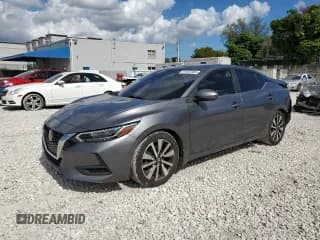 ✅ 2020 Nissan Sentra SV • VIN: 3N1AB8CV6LY275535 • Lot: 91037065. Wystawiony na Copart z przebiegiem 106 340 mil. Bezpłatny archiwum sprzedaży aukcyjnych z USA i szczegółowy raport historii pojazdu na DreamBid. Zdjęcie 1.