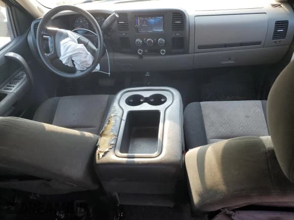 ✅ 2008 Chevrolet Silverado 1500 LS • VIN: 2GCEK13C681187465 • Lot: 69125954. Listed on Copart with 199,576 mi. Free auction sales archive from the USA and detailed vehicle history report at DreamBid. Image 8.