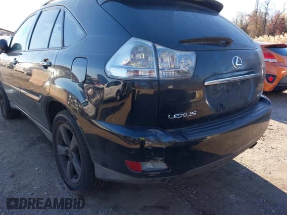 ✅ 2004 Lexus RX 330 • VIN: 2T2HA31U14C023782 • Lot: 43808469. Listed on IAAI with 214,406 mi. Free auction sales archive from the USA and detailed vehicle history report at DreamBid. Image 13.