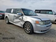 ✅ 2011 Ford Flex Limited • VIN: 2FMGK5DC4BBD00258 • Lot: 93067925. Wystawiony na Copart z przebiegiem Nie podano. Bezpłatny archiwum sprzedaży aukcyjnych z USA i szczegółowy raport historii pojazdu na DreamBid. Zdjęcie 4.