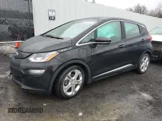 2021 Chevrolet Bolt EV LT z VIN 1G1FY6S01M4107620, wystawiony jako Copart lot #82451343 z przebiegiem 22 756 mil mil oraz . Historia ofert i sprzedaży dostępna na DreamBid. Obrazek 1.