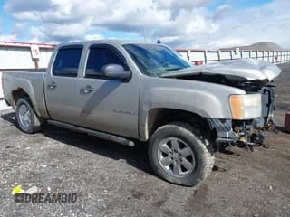 ✅ 2008 GMC Sierra 1500 SLE2 • VIN: 3GTEK13MX8G142335 • Lot: 41827852. Listed on IAAI with 308,755 mi. Free auction sales archive from the USA and detailed vehicle history report at DreamBid. Image 1.