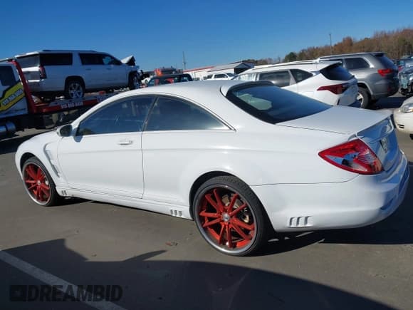 ✅ 2008 Mercedes-Benz CL 550 • VIN: WDDEJ71X38A012551 • Lot: 43685378. Wystawiony na IAAI z przebiegiem 79 180 mil. Bezpłatny archiwum sprzedaży aukcyjnych z USA i szczegółowy raport historii pojazdu na DreamBid. Zdjęcie 14.