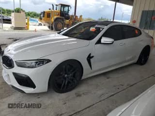 ✅ 2020 BMW M8 Competition • VIN: WBSGV0C02LCE55541 • Lot: 59789464. Wystawiony na Copart z przebiegiem 29 451 mil. Bezpłatny archiwum sprzedaży aukcyjnych z USA i szczegółowy raport historii pojazdu na DreamBid. Zdjęcie 1.
