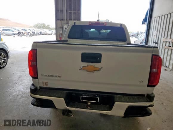 ✅ 2018 Chevrolet Colorado 2WD LT • VIN: 1GCGSCEA4J1192594 • Lot: 81125425. Listed on Copart with 116,278 mi. Free auction sales archive from the USA and detailed vehicle history report at DreamBid. Image 6.
