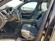 ✅ 2019 Volvo XC90 Momentum • VIN: YV4102CK9K1496486 • Лот: 65580365. Опубликован ранее на Copart с пробегом 50 365 миль. Бесплатный доступ к архиву аукционных продаж из США и подробный отчёт об истории автомобиля на DreamBid. Изображение 7.