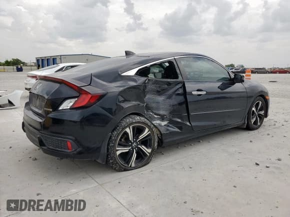 ✅ 2018 Honda Civic Touring • VIN: 2HGFC3B90JH351777 • Лот: 63457025. Опубликован ранее на Copart с пробегом 56 732 миль. Бесплатный доступ к архиву аукционных продаж из США и подробный отчёт об истории автомобиля на DreamBid. Изображение 3.