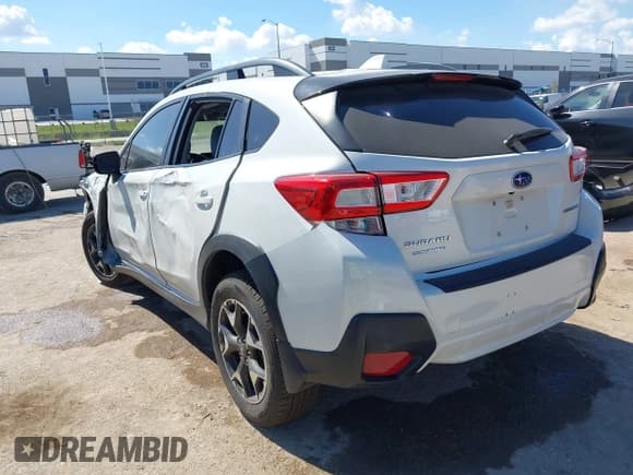 ✅ 2019 Subaru Crosstrek Premium • VIN: JF2GTAEC7KH318959 • Lot: 43377066. Listed on IAAI with 82,501 mi. Free auction sales archive from the USA and detailed vehicle history report at DreamBid. Image 3.