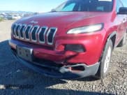✅ 2016 Jeep Cherokee Altitude • VIN: 1C4PJMAB4GW267670 • Lot: 43438661. Wystawiony na IAAI z przebiegiem 138 293 mil. Bezpłatny archiwum sprzedaży aukcyjnych z USA i szczegółowy raport historii pojazdu na DreamBid. Zdjęcie 6.