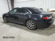 ✅ 2017 Lincoln Continental Livery • VIN: 1LN6L9HK5H5611356 • Lot: 49878525. Wystawiony na Copart z przebiegiem 267 476 mil. Bezpłatny archiwum sprzedaży aukcyjnych z USA i szczegółowy raport historii pojazdu na DreamBid. Zdjęcie 2.