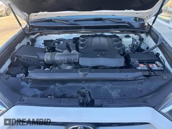 ✅ 2016 Toyota 4Runner Limited • VIN: JTEBU5JR3G5305556 • Lot: 43758546. Wystawiony na IAAI z przebiegiem 155 013 mil. Bezpłatny archiwum sprzedaży aukcyjnych z USA i szczegółowy raport historii pojazdu na DreamBid. Zdjęcie 10.