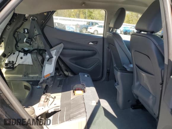 ✅ 2017 Chevrolet Bolt EV Premier • VIN: 1G1FX6S03H4190895 • Lot: 47925325. Listed on Copart with 39,344 mi. Free auction sales archive from the USA and detailed vehicle history report at DreamBid. Image 10.