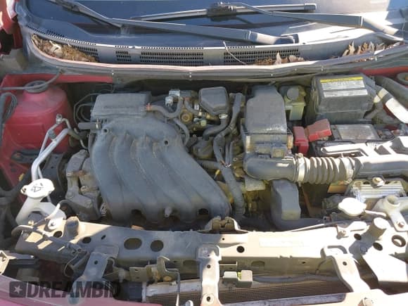 ✅ 2016 Nissan Versa S Plus • VIN: 3N1CN7AP0GL802695 • Lot: 43622743. Wystawiony na IAAI z przebiegiem 125 653 mil. Bezpłatny archiwum sprzedaży aukcyjnych z USA i szczegółowy raport historii pojazdu na DreamBid. Zdjęcie 10.