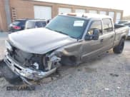 ✅ 2006 Chevrolet Silverado 2500HD LT3 • VIN: 1GCHK23D36F213635 • Lot: 43737426. Wystawiony na IAAI z przebiegiem 302 249 mil. Bezpłatny archiwum sprzedaży aukcyjnych z USA i szczegółowy raport historii pojazdu na DreamBid. Zdjęcie 2.