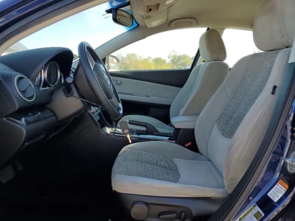 ✅ 2010 Mazda 6 i Touring • VIN: 1YVHZ8CHXA5M00719 • Лот: 87078065. Опубликован ранее на Copart с пробегом 135 773 миль. Бесплатный доступ к архиву аукционных продаж из США и подробный отчёт об истории автомобиля на DreamBid. Изображение 7.