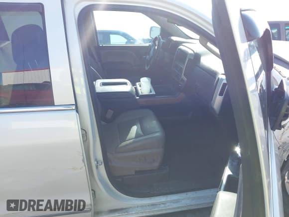 ✅ 2014 GMC Sierra 1500 SLT • VIN: 3GTP1VEC5EG486951 • Лот: 41939376. Опубликован ранее на IAAI с пробегом 131 857 миль. Бесплатный доступ к архиву аукционных продаж из США и подробный отчёт об истории автомобиля на DreamBid. Изображение 5.