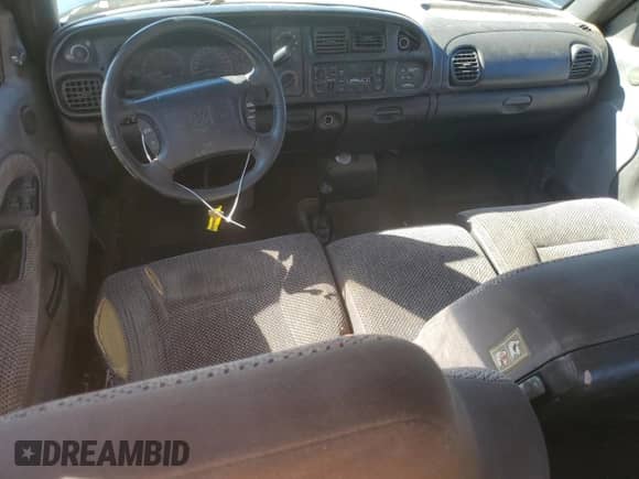 1998 Dodge 1500 с VIN 3B7HF13ZXWG179024, выставлен на аукционе Copart как лот 81516324 с пробегом 353 700 миль миль и Списание • Salvage title. История ставок и продаж доступна на DreamBid. Изображение 8.