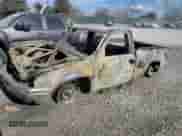 2005 Chevrolet Silverado 1500 Work Truck с VIN 1GCEC14X85Z137054, выставлен на аукционе Copart как лот 47140565 с пробегом Не указан миль и На запчасти • Non repairable. История ставок и продаж доступна на DreamBid. Изображение 1.
