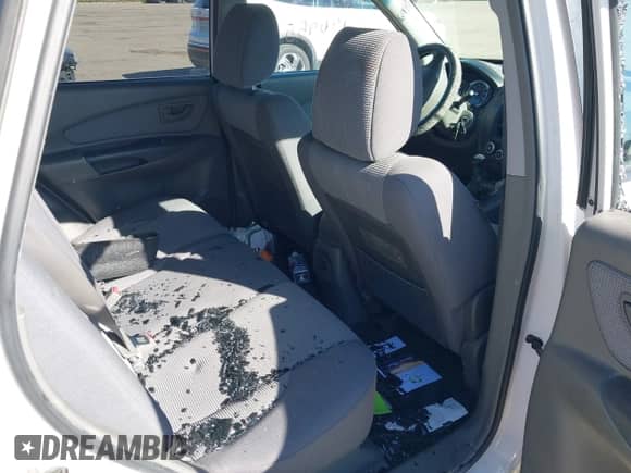 2006 Hyundai Tucson GL z VIN KM8JM72B56U324168, wystawiony jako IAAI lot #42146955 z przebiegiem 206 919 mil mil oraz . Historia ofert i sprzedaży dostępna na DreamBid. Obrazek 8.