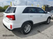✅ 2015 Kia Sorento LX • VIN: 5XYKT3A61FG628723 • Лот: 83949835. Опубликован ранее на Copart с пробегом 134 929 миль. Бесплатный доступ к архиву аукционных продаж из США и подробный отчёт об истории автомобиля на DreamBid. Изображение 3.