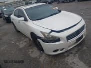 ✅ 2014 Nissan Maxima SV • VIN: 1N4AA5AP7EC907236 • Lot: 43843193. Wystawiony na IAAI z przebiegiem 221 970 mil. Bezpłatny archiwum sprzedaży aukcyjnych z USA i szczegółowy raport historii pojazdu na DreamBid. Zdjęcie 1.