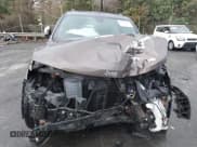 ✅ 2018 Jeep Grand Cherokee Limited • VIN: 1C4RJFBG2JC489650 • Lot: 41080869. Wystawiony na IAAI z przebiegiem 102 507 mil. Bezpłatny archiwum sprzedaży aukcyjnych z USA i szczegółowy raport historii pojazdu na DreamBid. Zdjęcie 13.