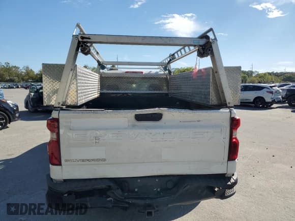 ✅ 2019 Chevrolet Silverado 1500 Work Truck • VIN: 3GCNWAEH3KG288409 • Lot: 81634655. Wystawiony na Copart z przebiegiem 125 496 mil. Bezpłatny archiwum sprzedaży aukcyjnych z USA i szczegółowy raport historii pojazdu na DreamBid. Zdjęcie 6.