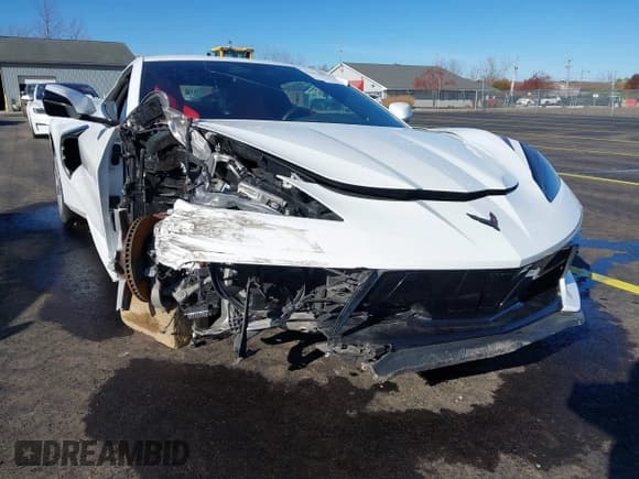 ✅ 2023 Chevrolet Corvette 1LT • VIN: 1G1YA2D45P5111481 • Лот: 43618070. Опубликован ранее на IAAI с пробегом 19 710 миль. Бесплатный доступ к архиву аукционных продаж из США и подробный отчёт об истории автомобиля на DreamBid. Изображение 1.