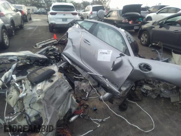 ✅ 2019 Porsche 911 Carrera S • VIN: WP0AB2A91KS115320 • Лот: 35585837. Опубликован ранее на IAAI с пробегом Не указан. Бесплатный доступ к архиву аукционных продаж из США и подробный отчёт об истории автомобиля на DreamBid. Изображение 6.