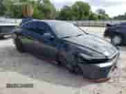 ✅ 2025 Hyundai Elantra • VIN: KMHLW4DK5SU032965 • Lot: 81877085. Listed on Copart with 4,497 mi. Free auction sales archive from the USA and detailed vehicle history report at DreamBid. Image 4.