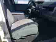 2009 Dodge Dakota z VIN 1D3HW38PX9S789626, wystawiony jako IAAI lot #42693162 z przebiegiem 175 620 mil mil oraz . Historia ofert i sprzedaży dostępna na DreamBid. Obrazek 5.