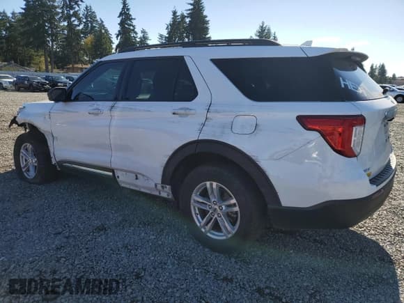 ✅ 2020 Ford Explorer XLT • VIN: 1FMSK8DH6LGD06838 • Лот: 86493905. Опубликован ранее на Copart с пробегом 81 222 миль. Бесплатный доступ к архиву аукционных продаж из США и подробный отчёт об истории автомобиля на DreamBid. Изображение 2.