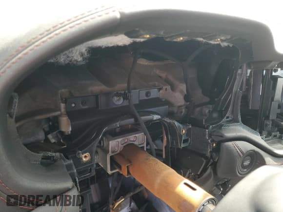 ✅ 2021 Dodge Durango R/T • VIN: 1C4SDJCT2MC853190 • Lot: 53535695. Wystawiony na Copart z przebiegiem Nie podano. Bezpłatny archiwum sprzedaży aukcyjnych z USA i szczegółowy raport historii pojazdu na DreamBid. Zdjęcie 9.