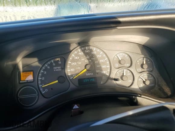 ✅ 1999 Chevrolet Silverado 1500 • VIN: 1GCEC14W1XZ187255 • Лот: 54378895. Опубликован ранее на Copart с пробегом 99 145 миль. Бесплатный доступ к архиву аукционных продаж из США и подробный отчёт об истории автомобиля на DreamBid. Изображение 9.